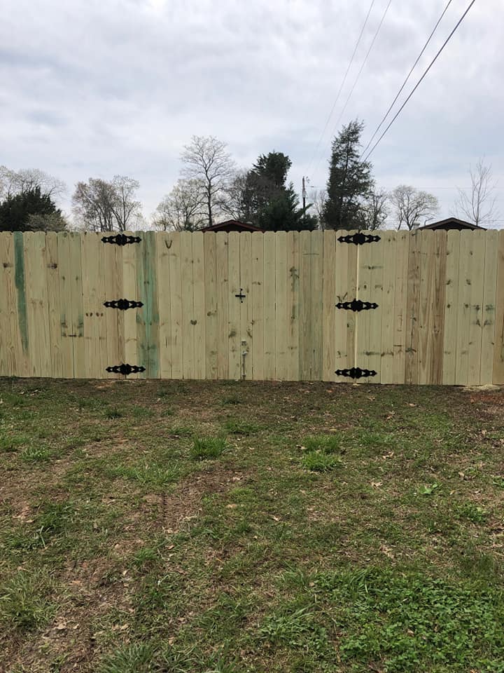 wood-gate-for-fence
